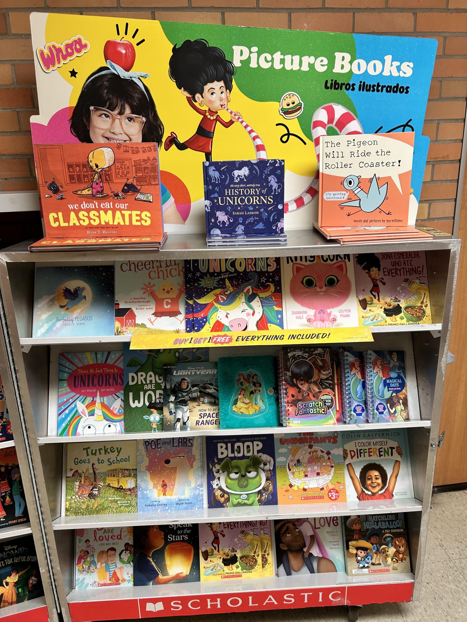 First Scholastic Book Fair 2023 Underway – The Blue & Grey